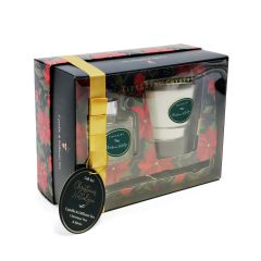 Tipperary Crystal Poinsettia Candle & Diffuser Set - Christmas Nostalgia